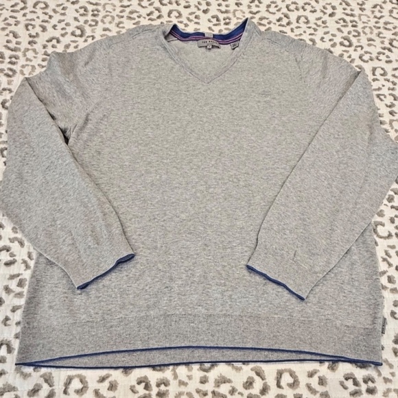 TED BAKER London Men's V-Neck Lightweight Logo Sweater; Gray; UK Size 6/US Small - Picture 1 of 6